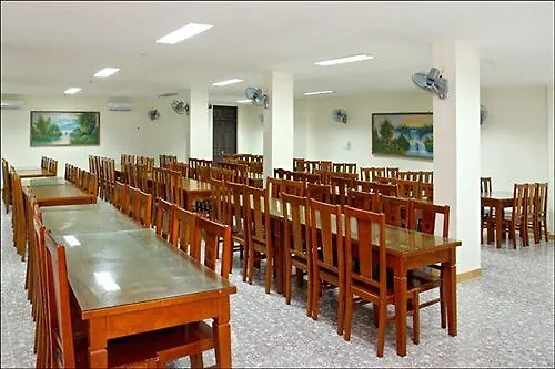 Oyo 594 Cua Dai Beach هوي ان فندق