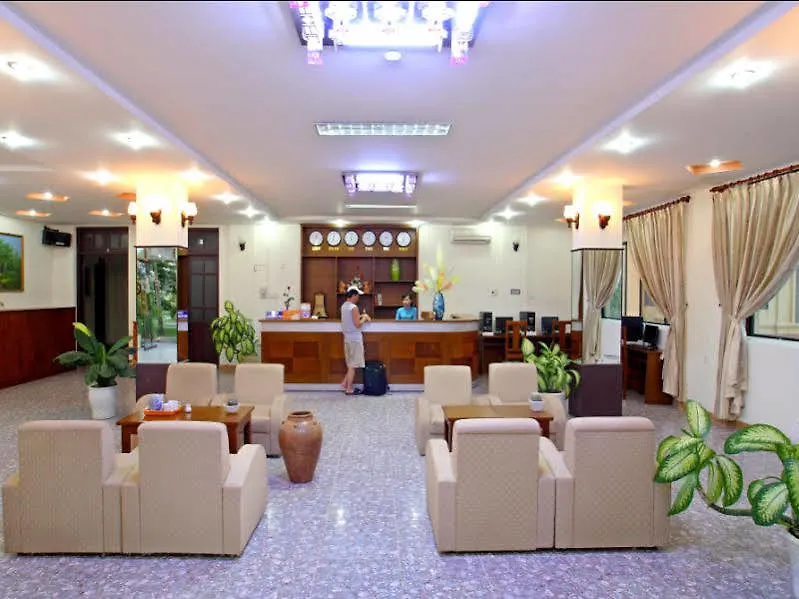 Oyo 594 Cua Dai Beach Hội An Szálloda